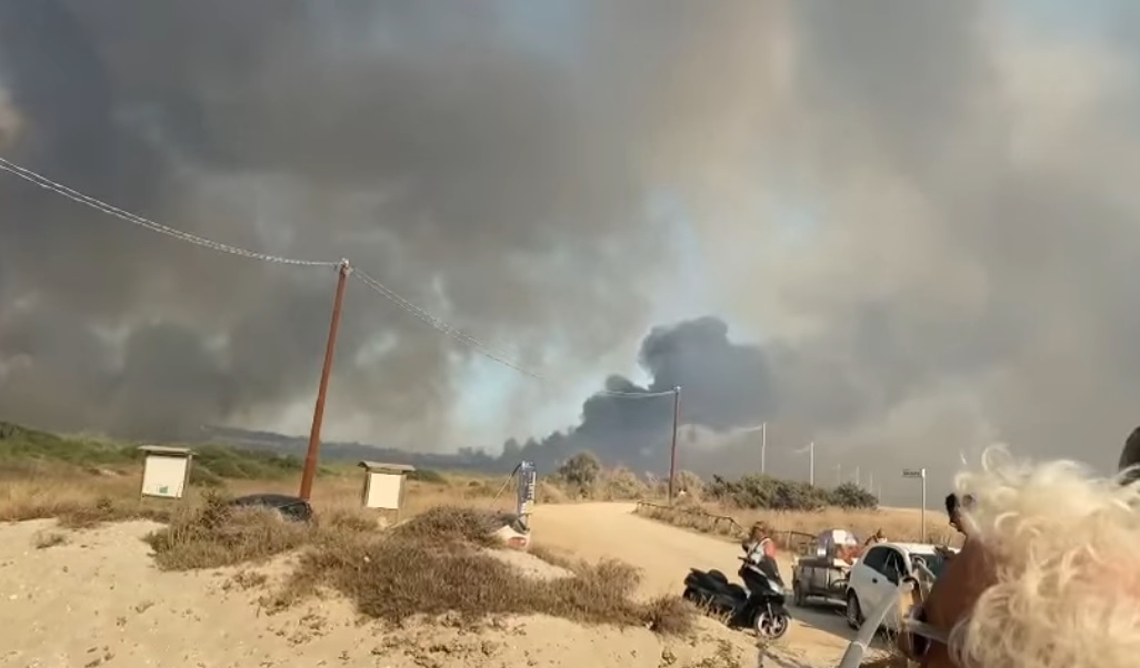 Gr Locale Del Luglio Incendio A Torre Mozza Di Ugento Si Fa